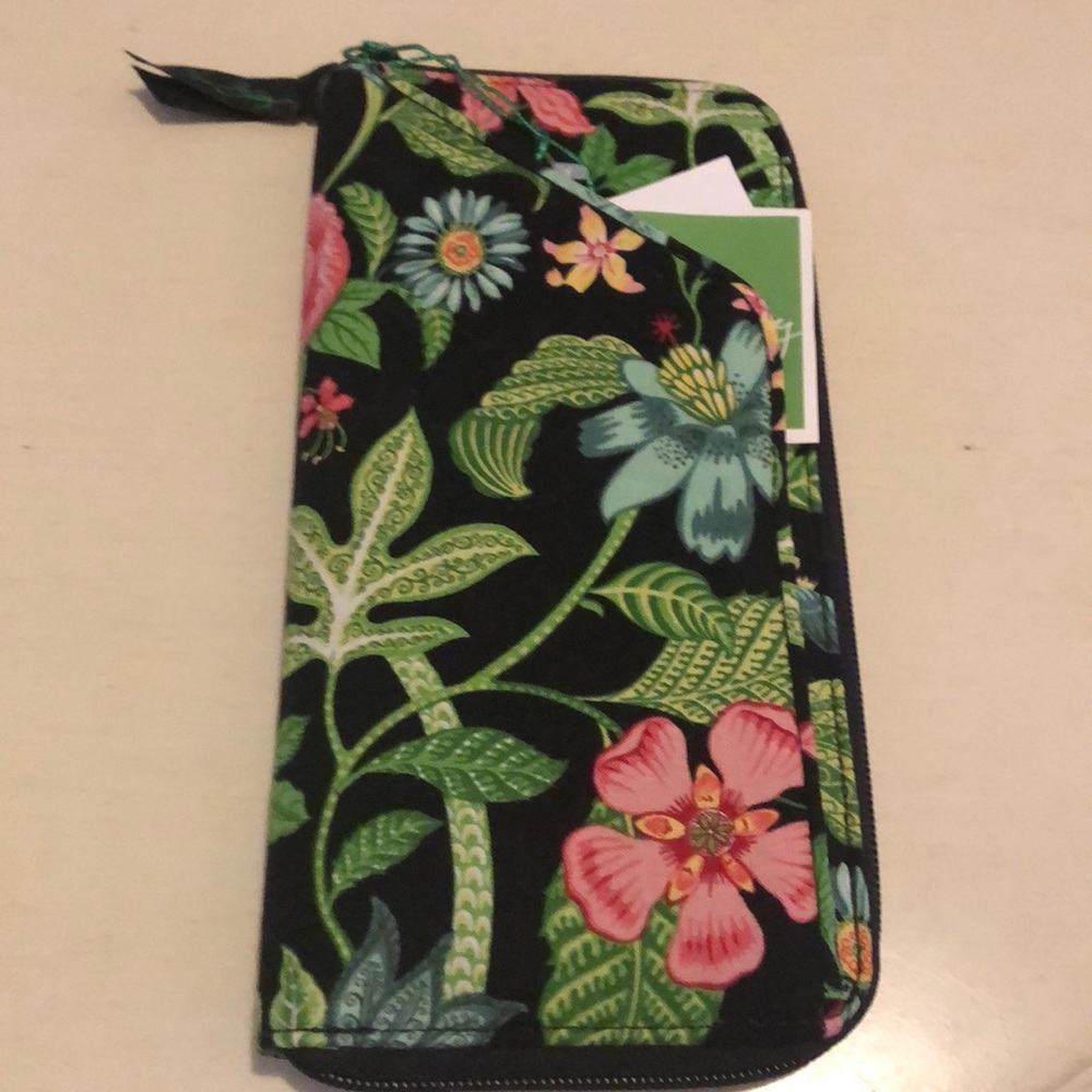 Travel organizer